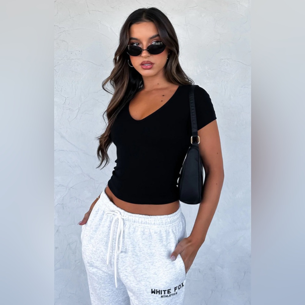 White Fox Hearts On Fire Top Ribbed Black Shirt Size Small